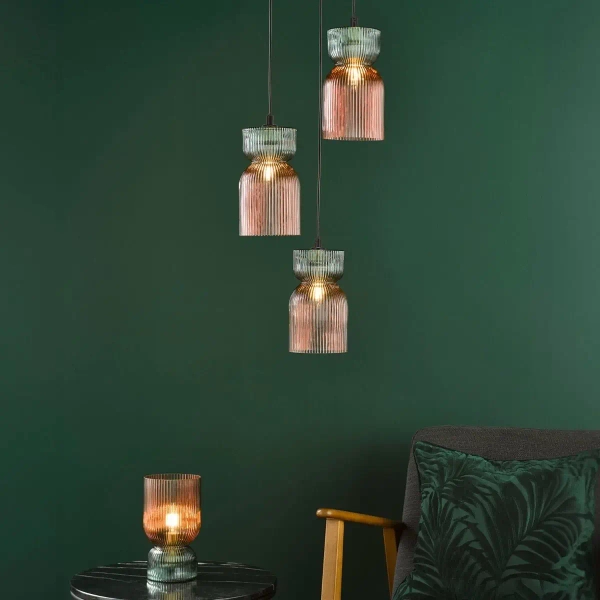 Żebrowana stołowa lampa Rhubarb RHU4203 do sypialni szklana różowa