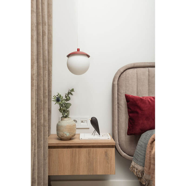 Zwisowa lampa do salonu Kuul KLF141P0 nad stół kula biała bordowa
