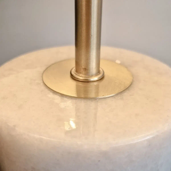 Stołowa lampka MIRASOL 34540/03/31 Lucide marmurowa biały złoty