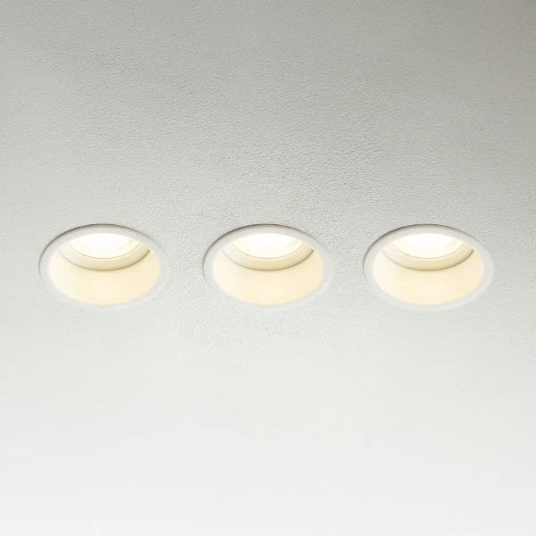 Podtynkowe oczka 3 sztuki CUP 10793 okrągłe wpusty białe