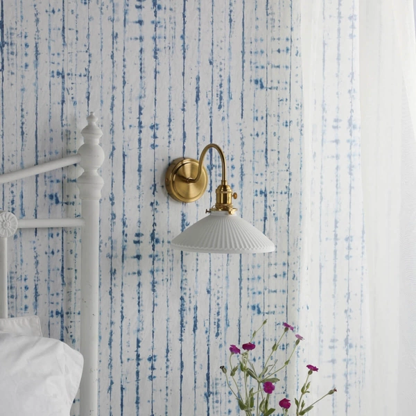 Ścienna lampa do sypialni Hadano HAD0740-10 ceramiczna mosiądz biały