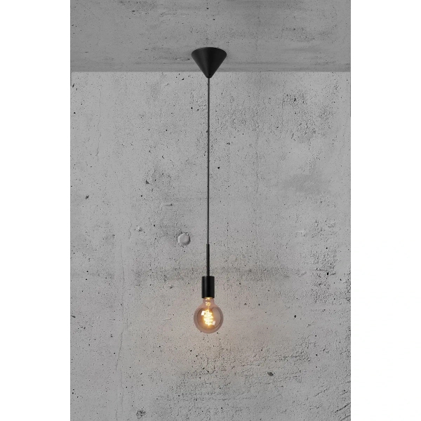 Industrialna lampa wisząca Paco 2112053003 żarówka na kablu czarna
