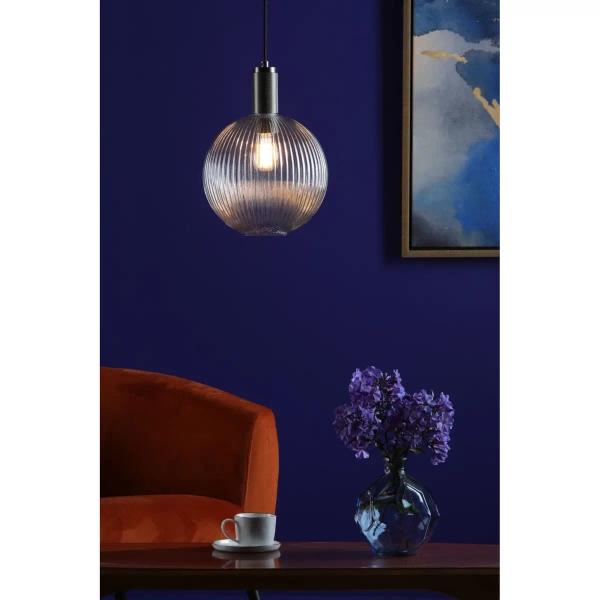 Zwisająca szklana lampa Nikolas NIK0167-E02 żebrowana kula chrom
