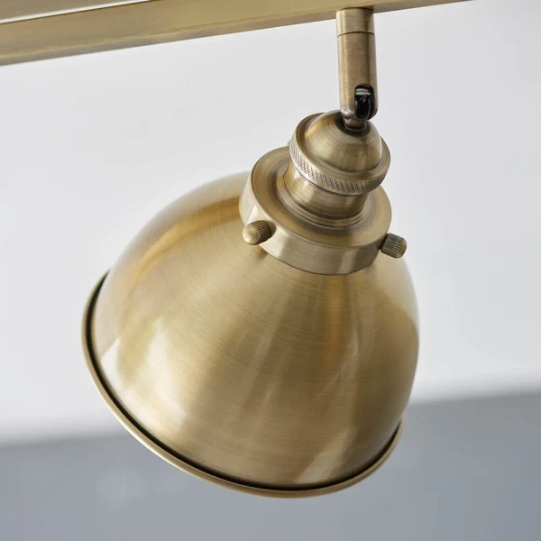 Potrójna lampa sufitowa Wyatt 96801 metalowa regulowana mosiądz