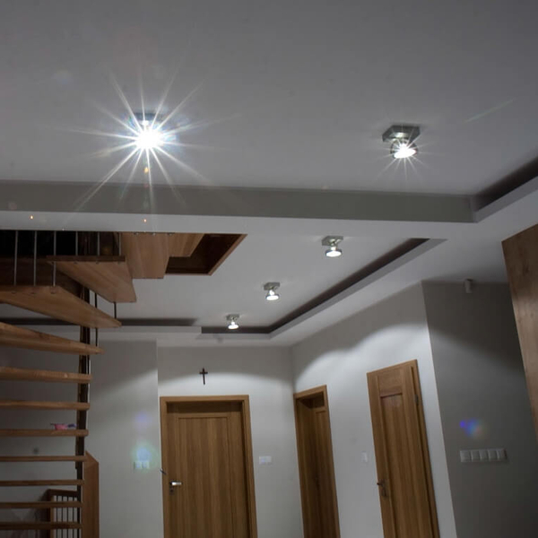 Sufitowa lampa regulowana LIRIO 412801002 okrągła biały
