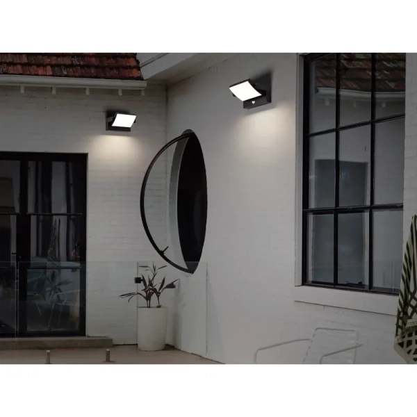 Regulowany kinkiet DURANTE czarny AZ6536 1xLED 21W z czujnikiem