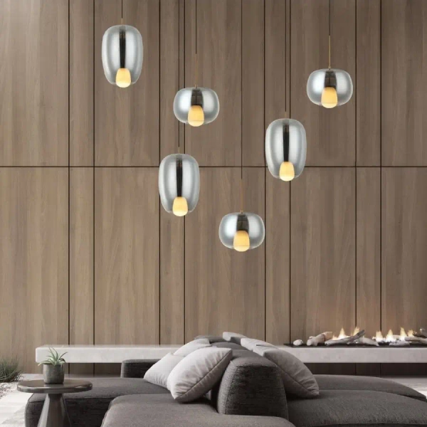 Szklana zwisająca lampa 22058 kula do jadalni przydymiona złota