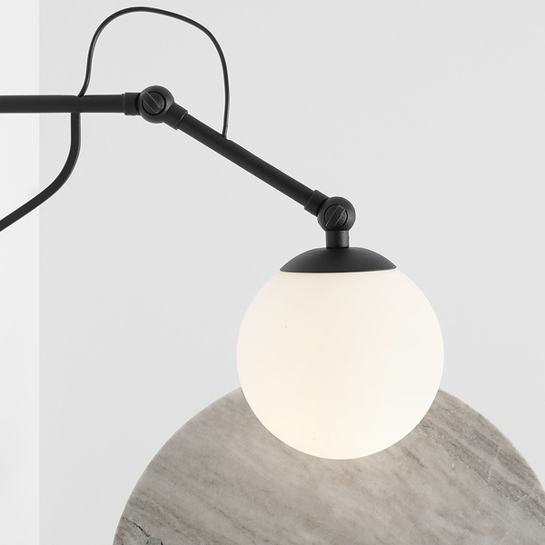 Czarna lampa ścienna Soho 1105C1_M Aldex regulowana kula szklana salonowa
