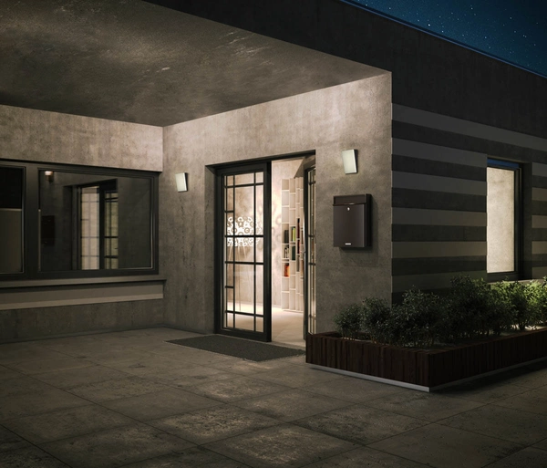 Kinkiet ścienny na zewnątrz Fama OWL-7061-3K Italux LED 10W 3000K IP65 czarny biały