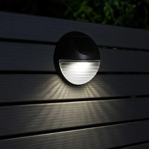 Elewacyjna lampa ścienna Wall EKO0606 LED 0,06W 6000K IP44 czarny