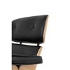 Obrotowy fotel Lounge KH1501100143 czarny z podnóżkiem sklejka jesion