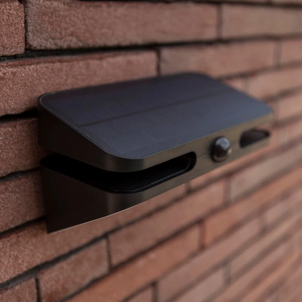 Elewacyjny kinkiet czujnik ruchu AERO 6919501330 LED 8,6W 4000K IP54 czarny