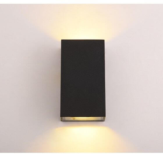 Ogrodowa lampa elewacyjna AGI KM2X3WW LED 6W 3000K IP65 czarna