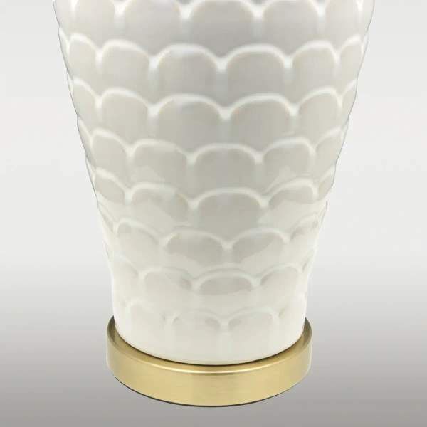 Lampa stołowa Murcia T01033BR-WH walec łuski ceramiczna mosiądz biały