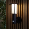 Elewacyjna lampa Tarrow 106467 LED 1,7W 3000K czujnik PIR IP44 czarna