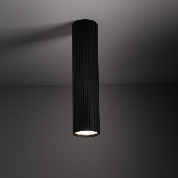 Nasufitowa lampa do jadalni Tune 10026 podłużna tubka czarna