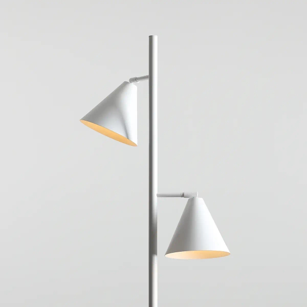 Podłogowa lampa do salonu FORM 1108A_2 metalowa biała
