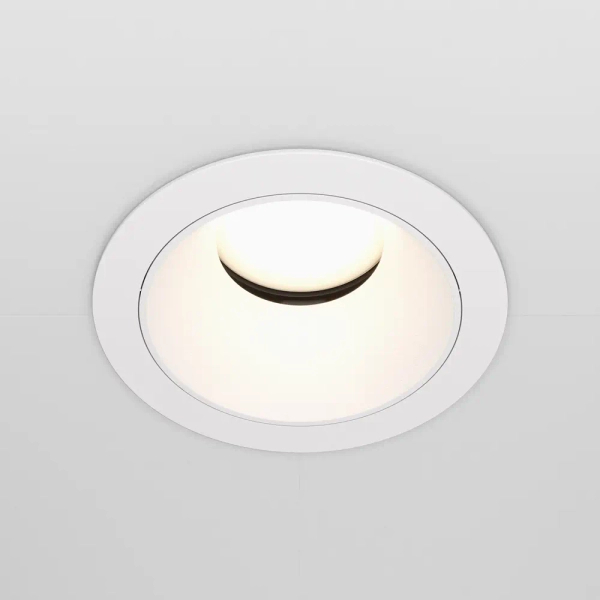 Wpuszczana lampa sufitowa okrągła białe oczko Share OUTLET