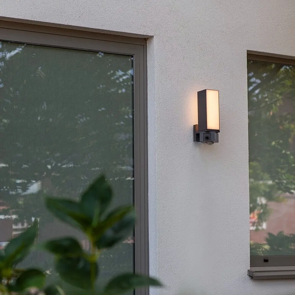 Lampa elewacyjna z kamerą Cuba 5193812118 LED 17,3W 2700-6500K IP44 szara