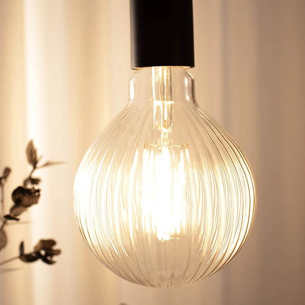 Okrągła żarówka Lines 108727 Markslojd E27 2200K 500lm przezroczysta