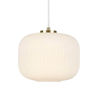 Szklana lampa wisząca Sober plisowana nad stół mosiądz biała