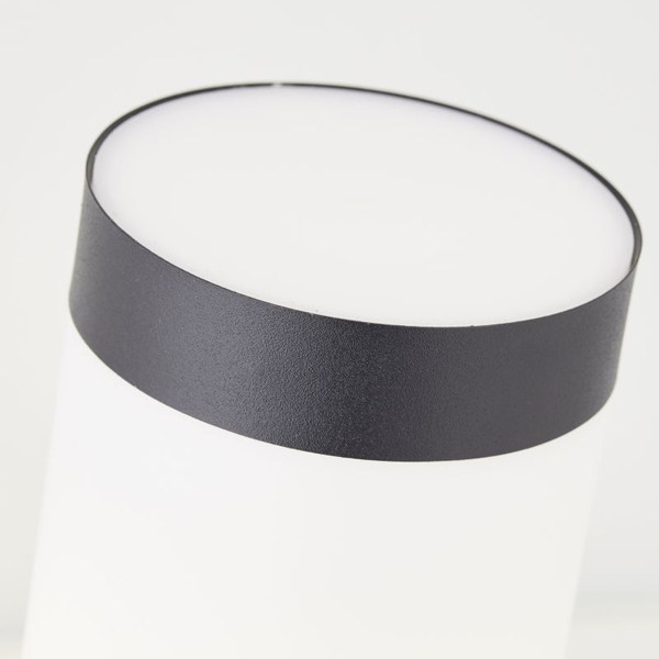 Zewnętrzna lampa ścienna Dody 90944A06 tuba IP44 czarna