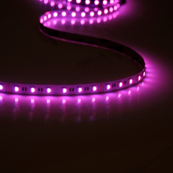 Zestaw taśma LED z zasilaczem i pilotem 24V 5m 323668 LED 36W RGBW biała