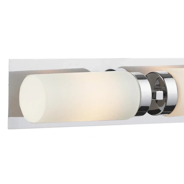 Łazienkowa lampa ścienna Norrsundet nad lustro chrom biała