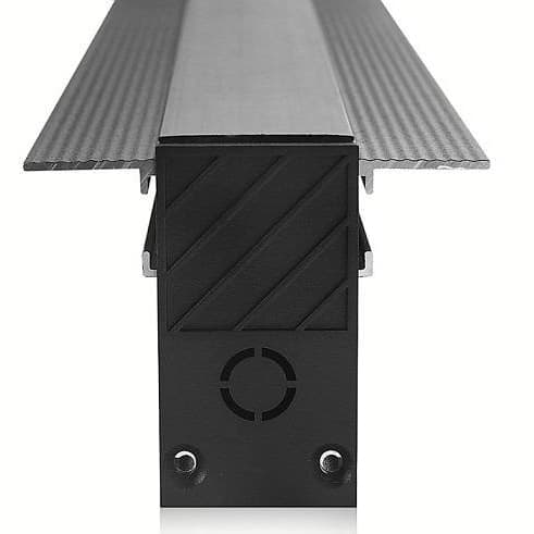 Podtynkowy system szynowy 3-fazowy 460 Domeno LED magnetyczny czarny