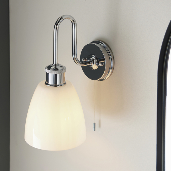 Kinkiet z włącznikiem L&-195506 Light& nad lustro IP44 chrom