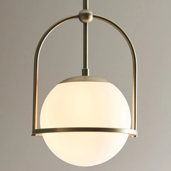 Zwisowa lampa art deco łuk L&-190844 Light& kula mosiądz