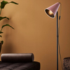 Podłogowa lampa metalowa CILLA 107928 Markslojd stożkowy klosz różowy czarna