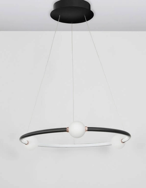 3-punktowa lampa wisząca Fria do jadalni LED 36W czarna biała