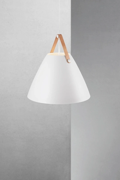 Minimalistyczna lampa wisząca Strap 84353001 Nordlux biała