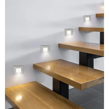 Lampa schodowa do holu 2207837 Candellux kwadratowa srebrna