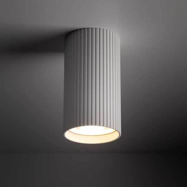 Nasufitowa lampa salonowa Tune 10023 tubka loftowa prążkowana biała