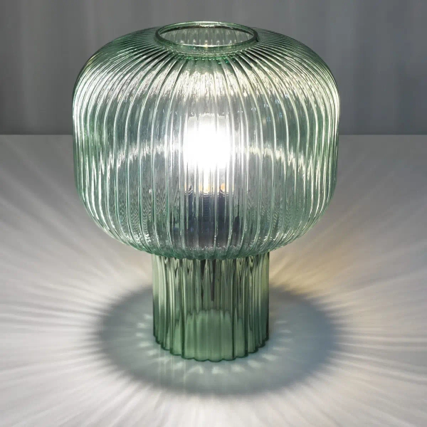 Ryflowana stołowa lampa Demarius DEM4224 grzyb szklana zielony