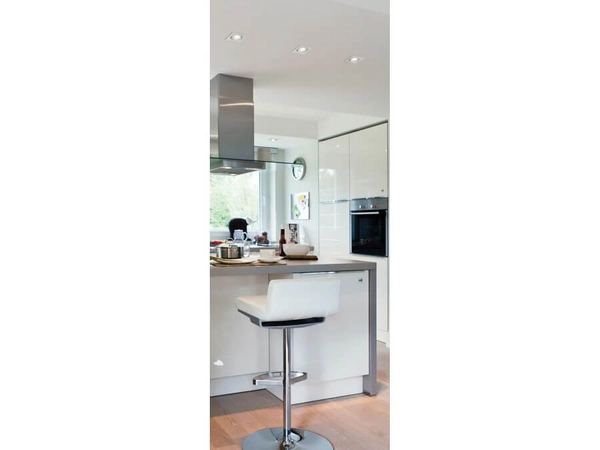 Podtynkowa lampa Editta AZ0807 kwadratowa do pokoju biała