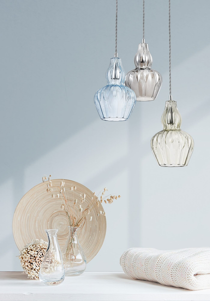 Pojedyncza lampa wisząca Eustoma MOD238-PL-01-BL szkło niebieska