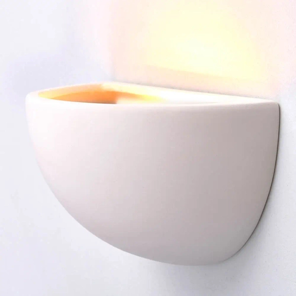 Ścienna lampa półokrągła Pride UG-WB-A ceramiczna biała