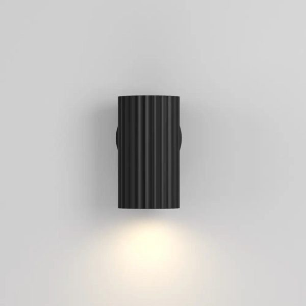 Ścienna lampa podłużna Calipso C106WL-01-GU10-B tuba czarna