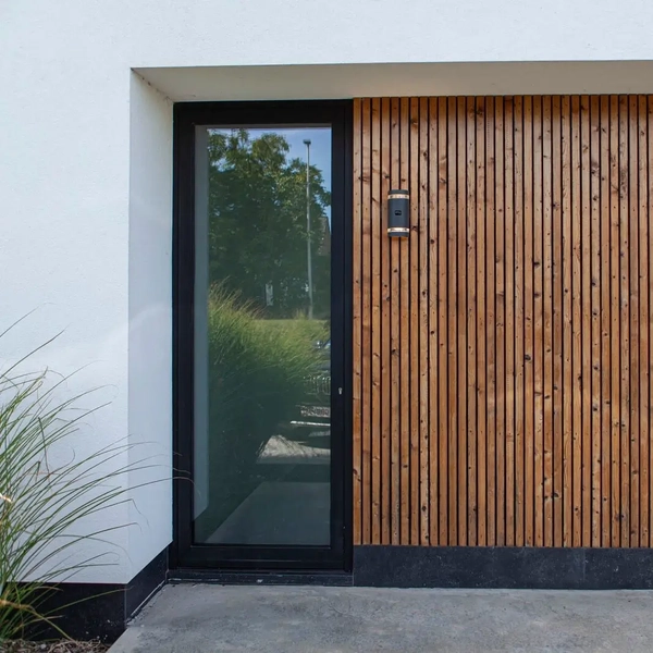 Ścienna lampa natynkowa FOCUS 5604014118 Lutec IP44 z czujnikiem szara