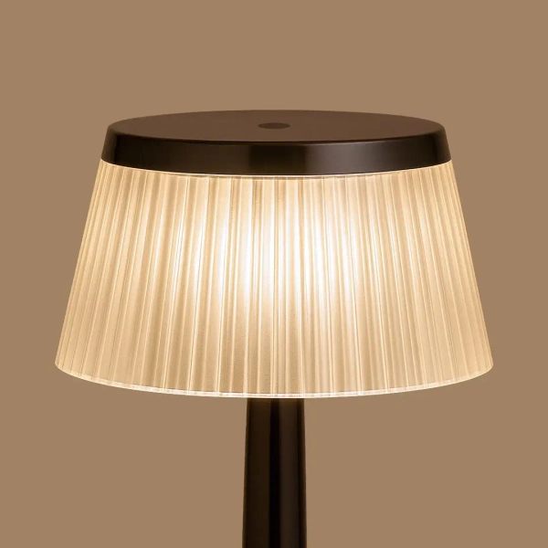 Nowoczesna lampka nocna Easy ML2288 LED 1,5W 3000-6000K USB-C czarny