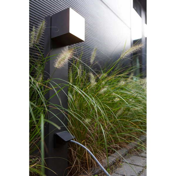 Stojący słupek z gniazdkiem CUBA 7193805118 Lutec IP54 LED 12,2W 3000Kszary