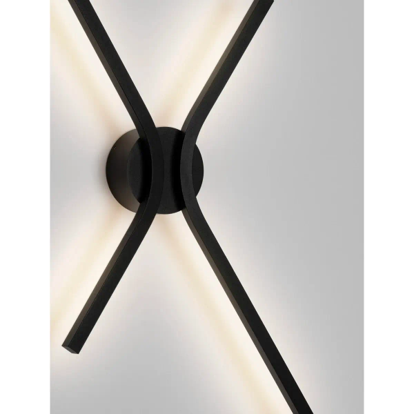 Lampa ścienna metalowa MALERTA LE45421 LED 16W 2700-4000W czarna