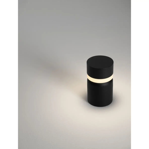 Metalowa lampa stojąca zewnętrzna OSCELIA LE75129 LED 8W 3000K IP65 czarna