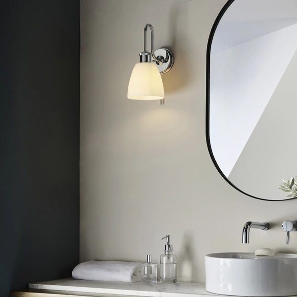 Kinkiet z włącznikiem L&-195506 Light& nad lustro IP44 chrom