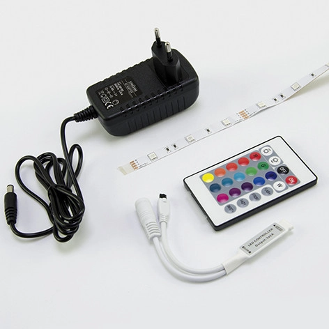 Taśma LED RGB 21,6W LATE LED 03030 Ideus pasek 3 metry zmienna barwa światła 1080lm biała