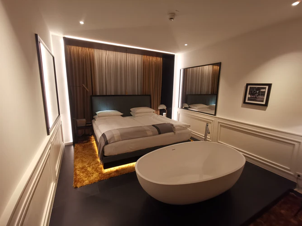 Ledowa taśma Bed SetvBlaupunkt BEDSETWW 3600K do sypialni 