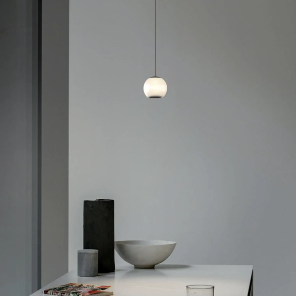 Lampa wisząca kula Iliso PL0148 Yaskr LED 10W 3000K szkło biała czarna